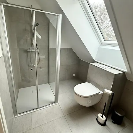 Moderne - 2 Sz - Wohnkueche - Ruhig Und Zentral